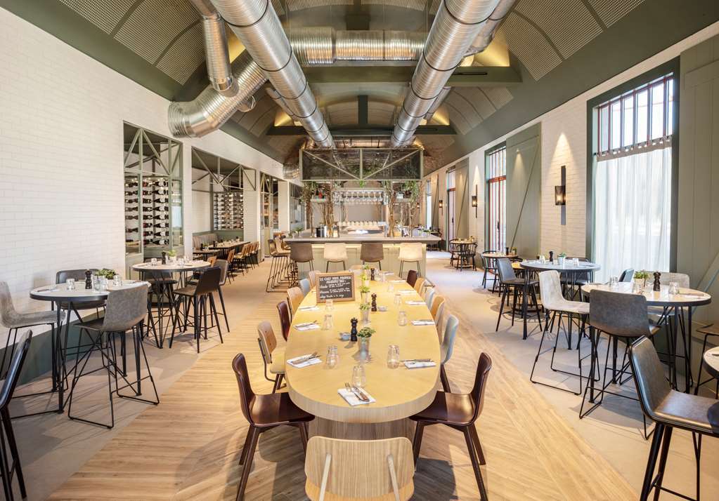尚蒂利凯悦酒店 Vineuil-Saint-Firmin 餐厅 照片