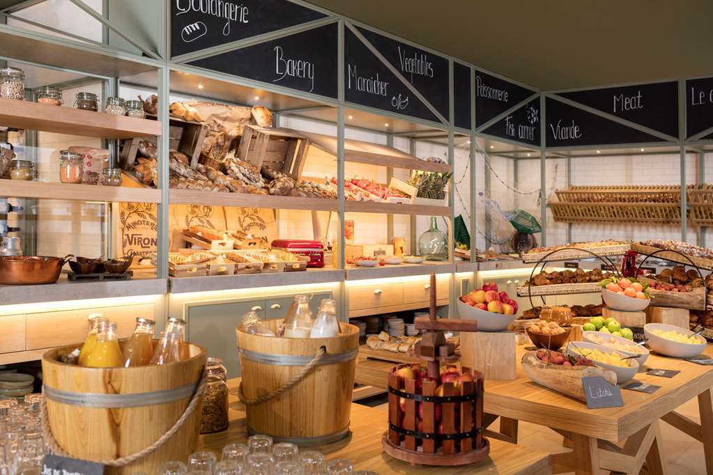 尚蒂利凯悦酒店 Vineuil-Saint-Firmin 餐厅 照片